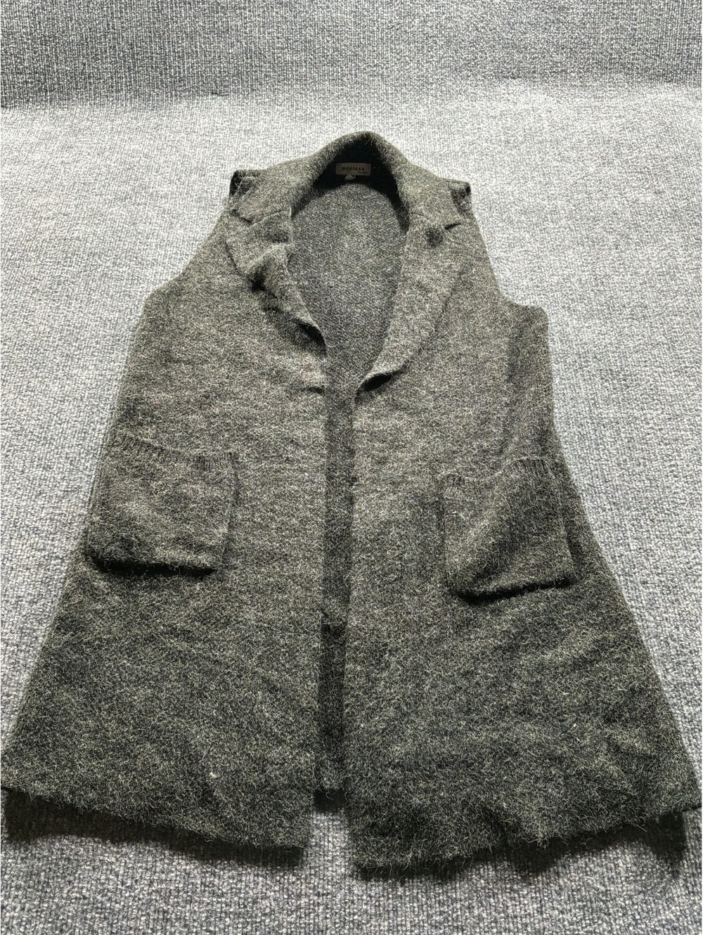 Monteau Los Angeles Gray Wool Blend Sleeveless Vest Size L